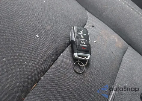 2021 Ram 1500 из США, поврежденный, VIN 1C6SRFFT0MN578392